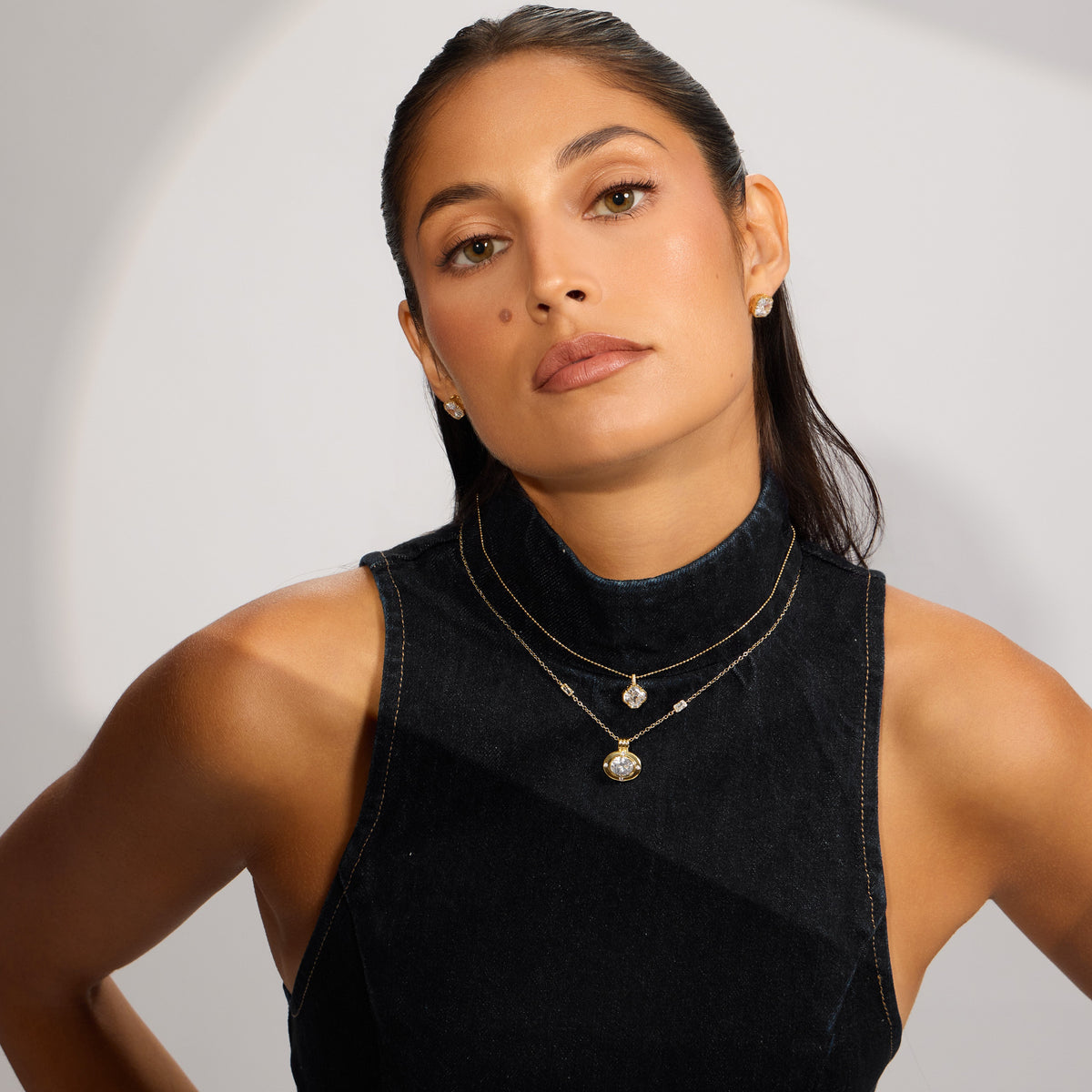 Celeste Classic Oval Necklace