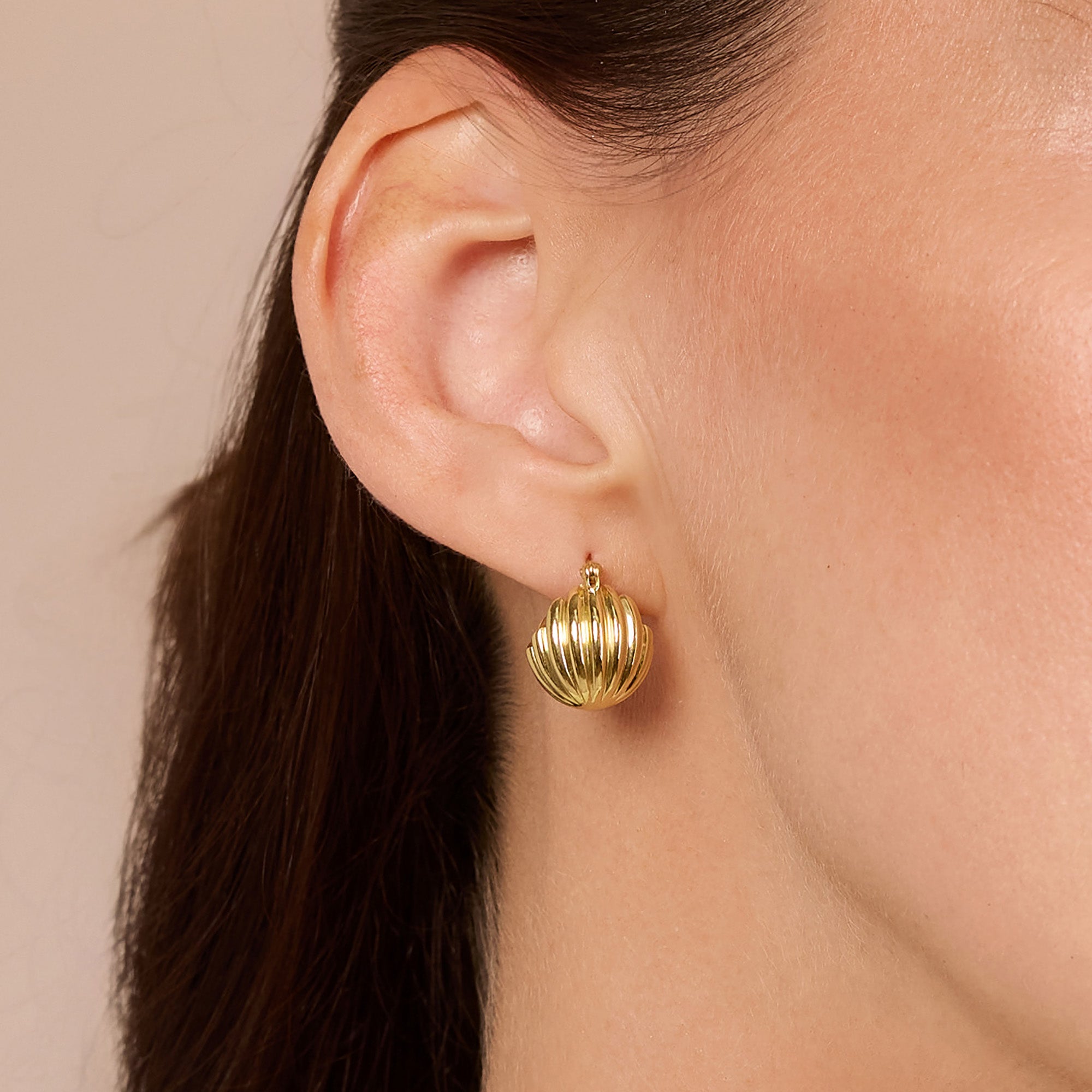Cupola Ribbed Earrings