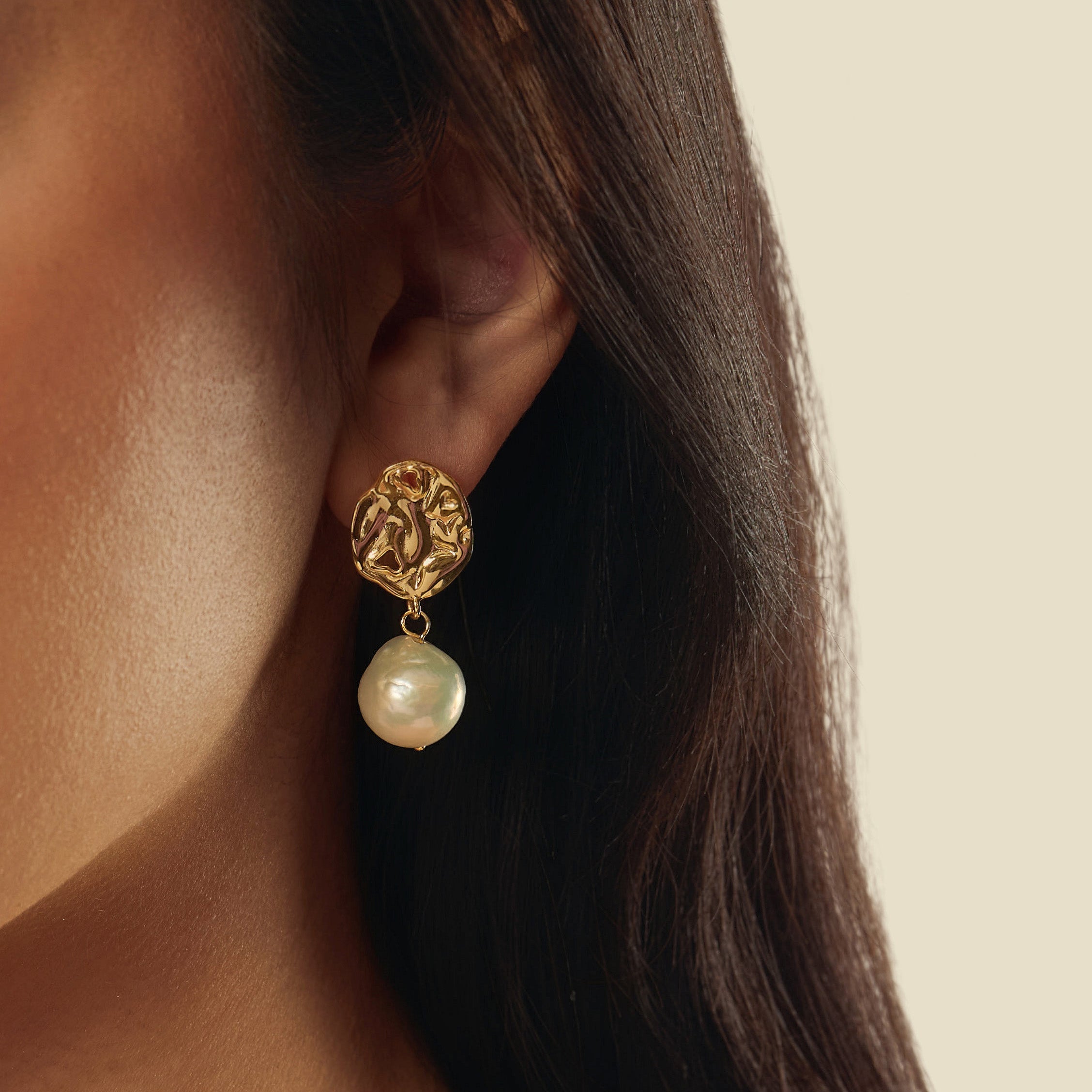 The Sorrento Pearl Earrings