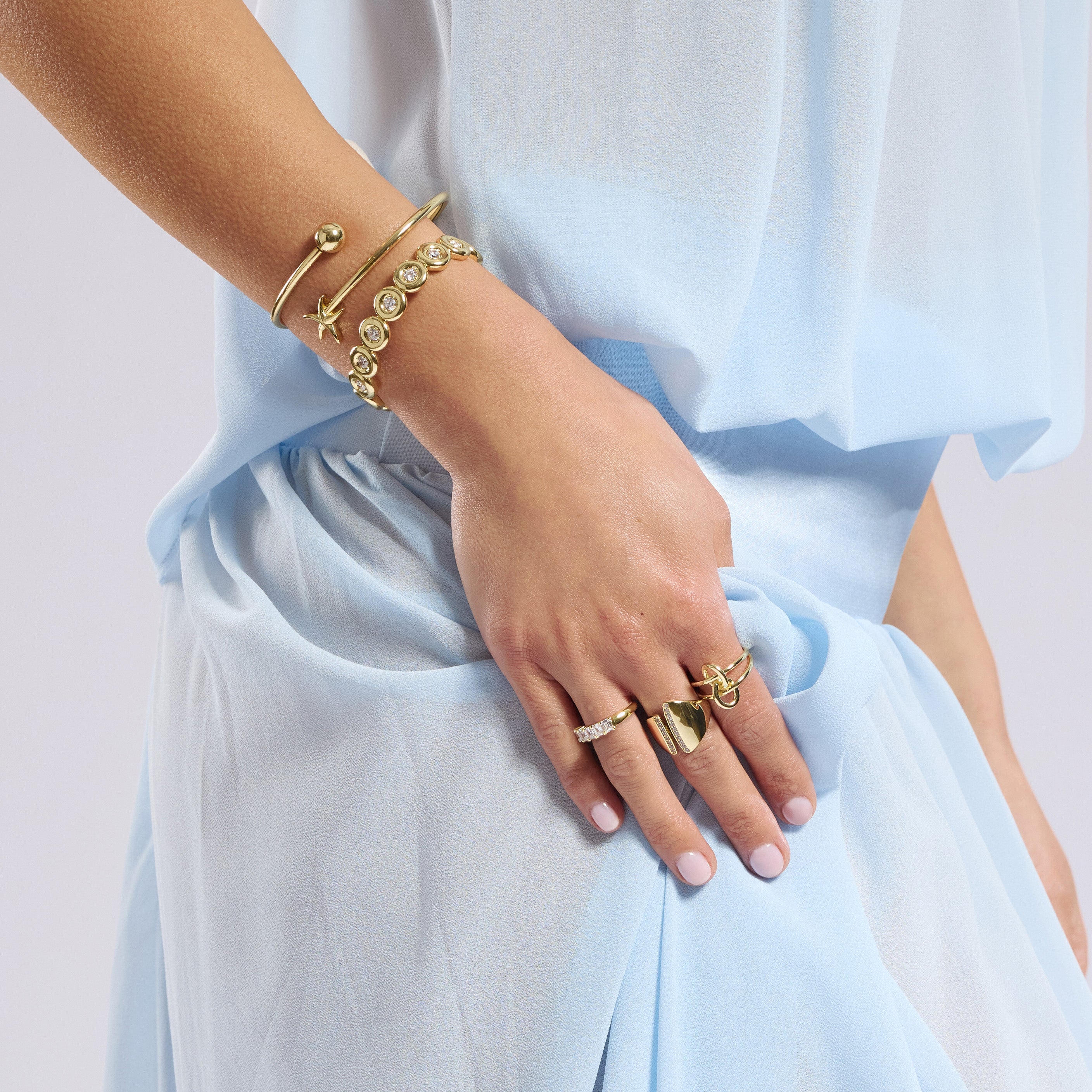 The Mini Baguette Saddle Ring