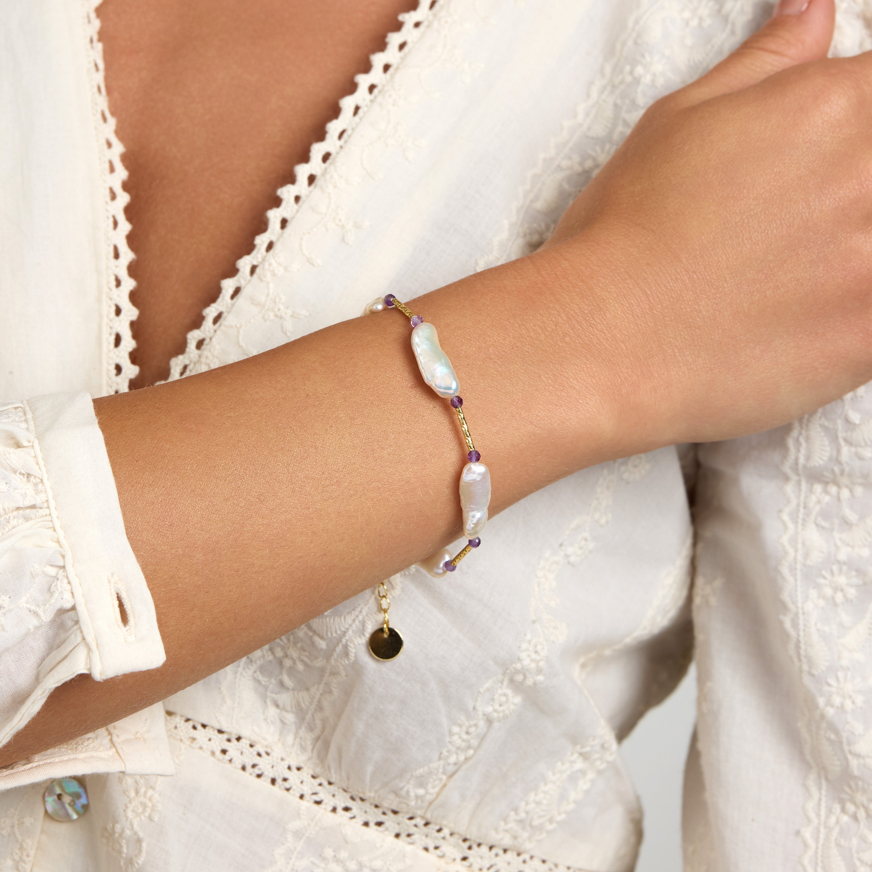 Maravelle Pearl Beaded Bracelet