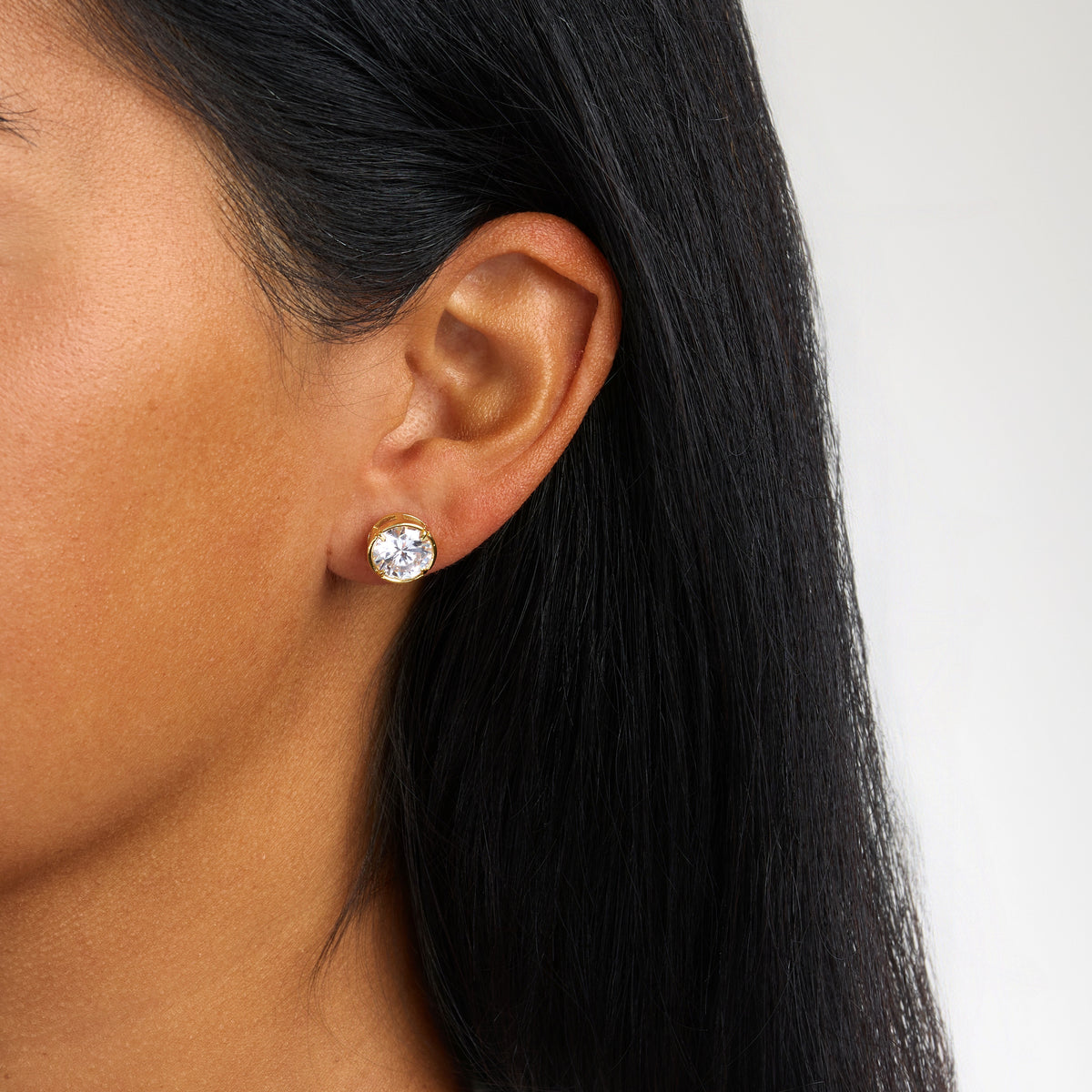 Alessia Round Bezel Stud Earrings