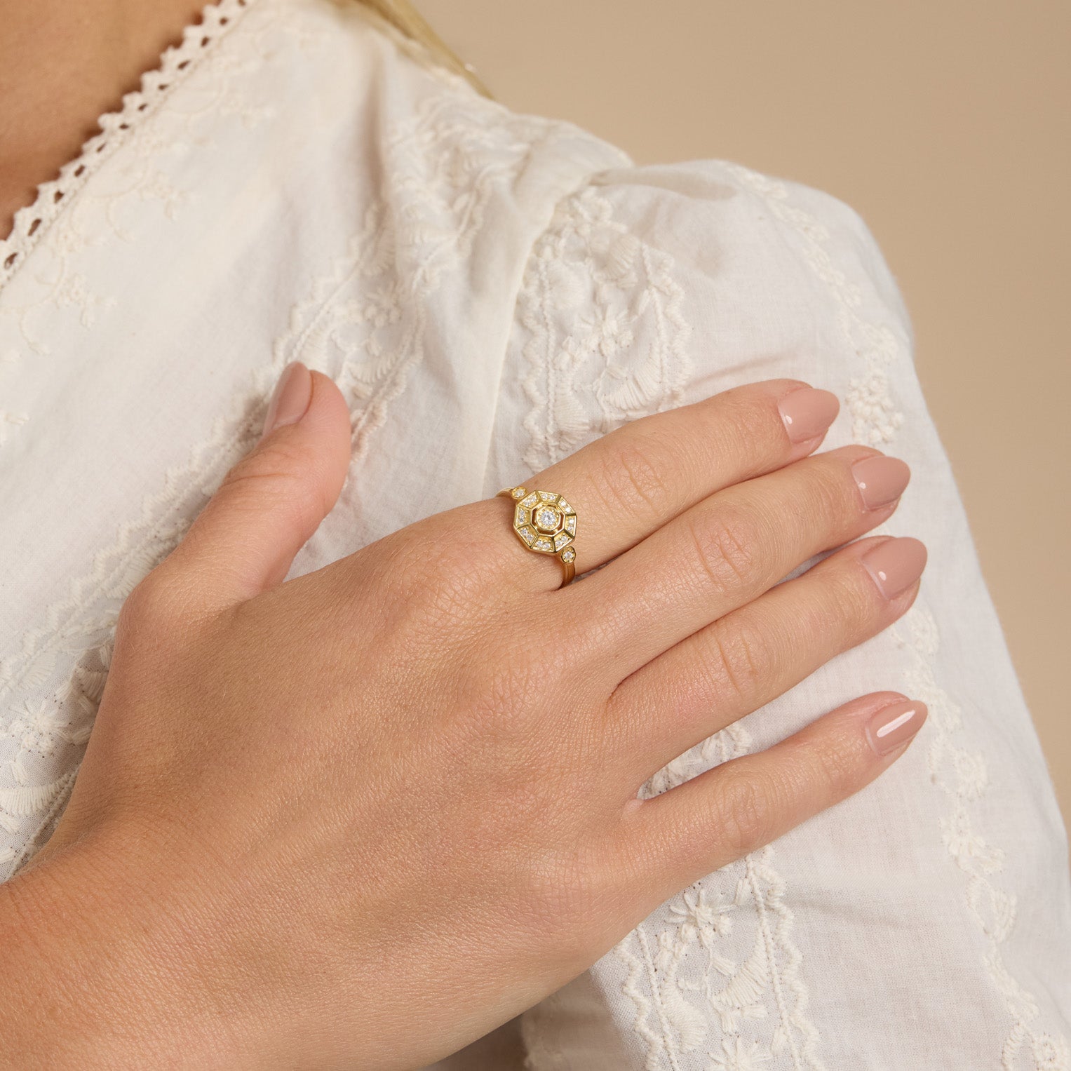 Noemi Sunburst Ring
